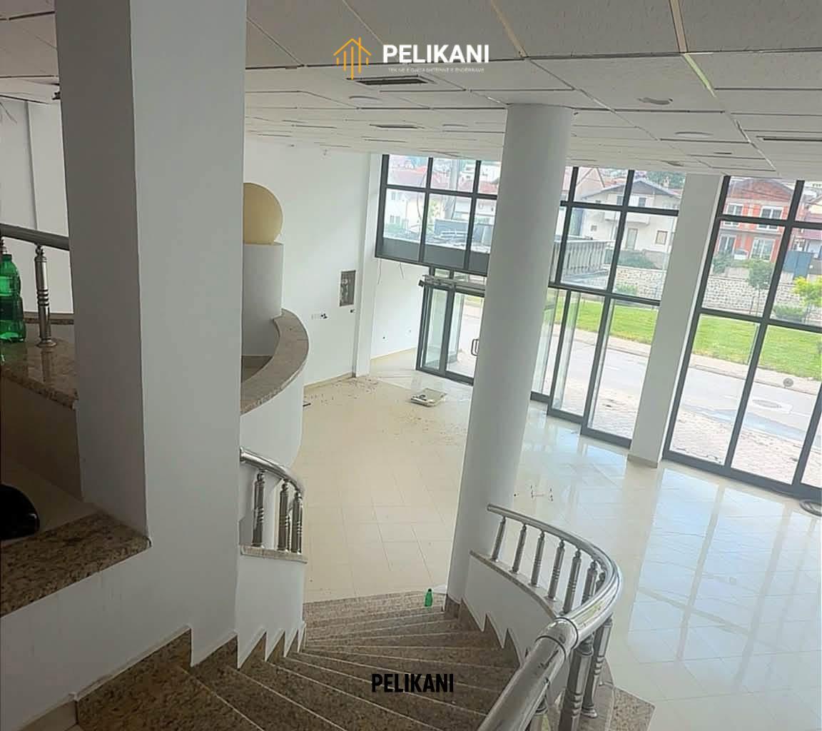HOME VIP SHETË SHTËPIN ME DYQANE KORZË PEJË – foto 3