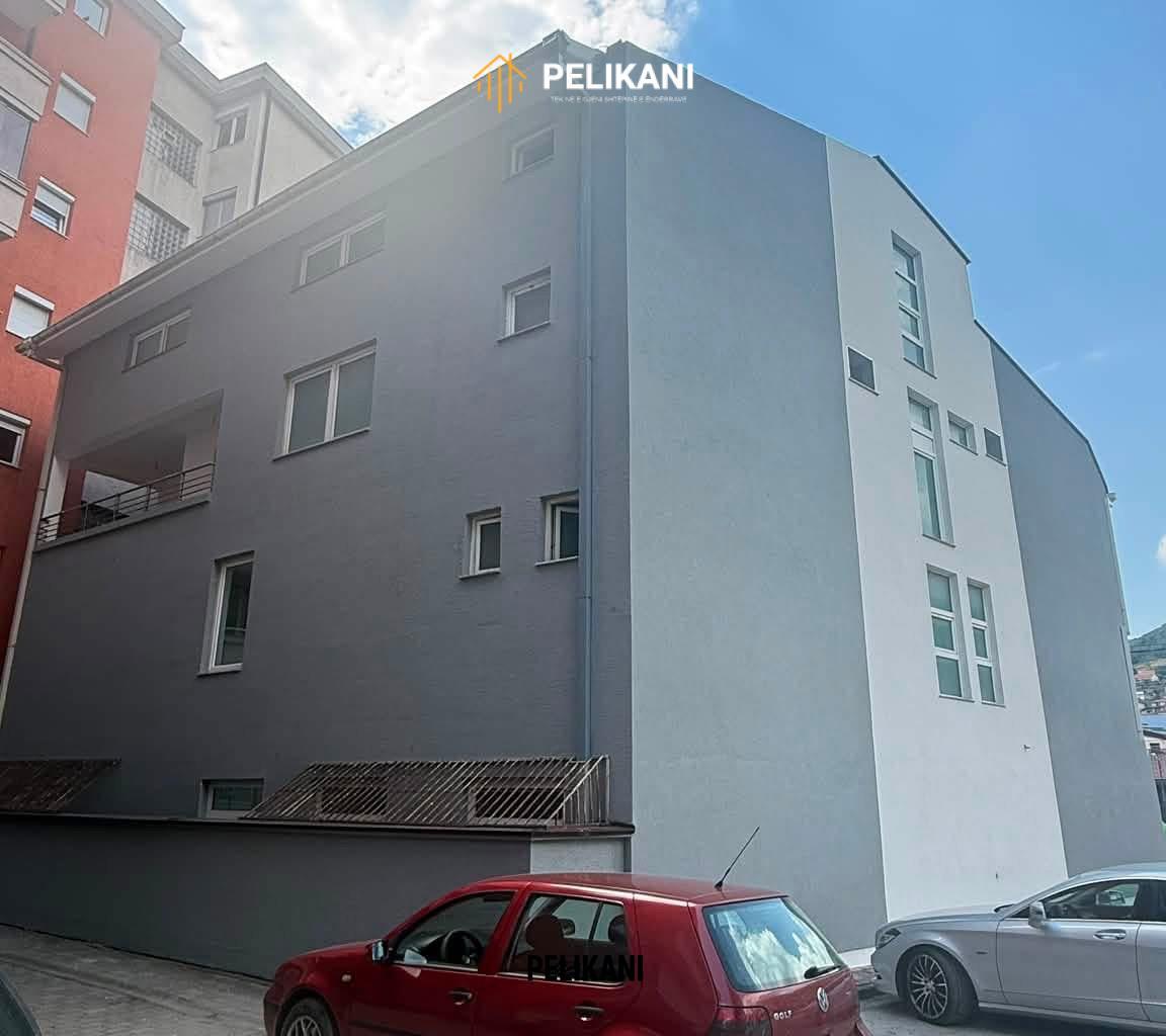 HOME VIP SHETË SHTËPIN ME DYQANE KORZË PEJË – foto 5