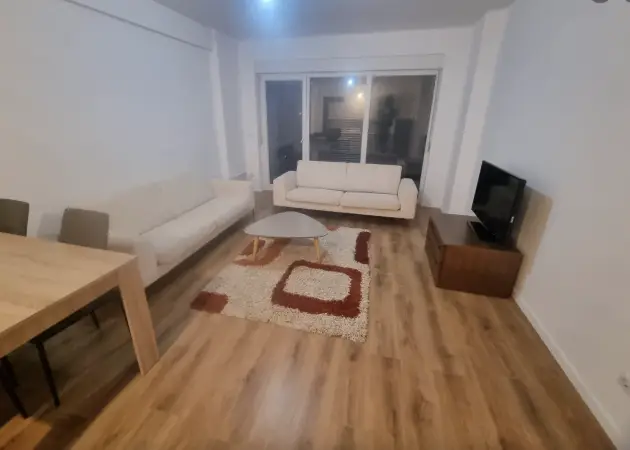 Banesë e mobiluar me qira | kati i 5-të | Prishtina e Re – Prishtinë
